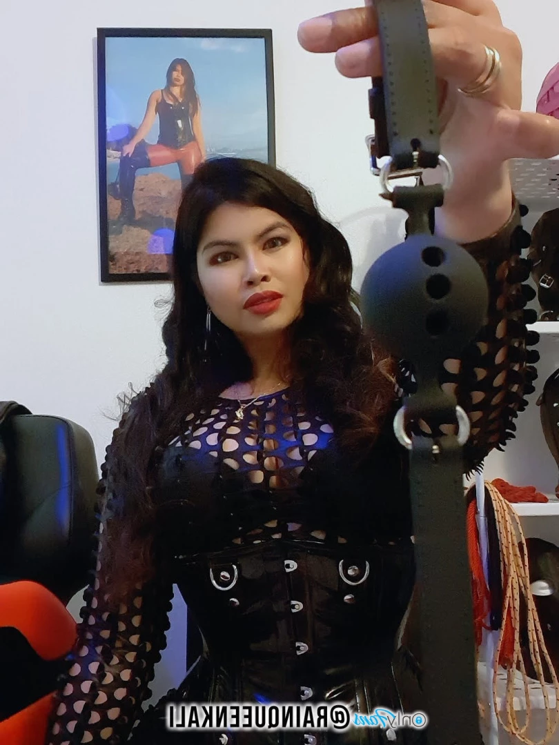 Queen Kali Rain [ rainqueenkali ] Onlyfans leaked photo 6709442 on Hotleaks.tv