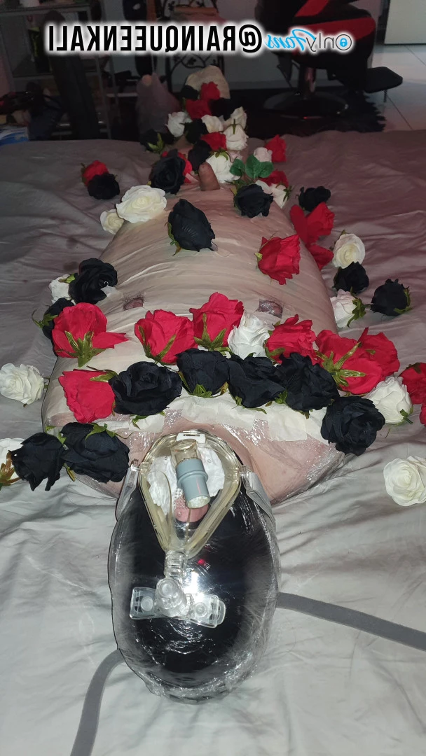 Queen Kali Rain [ rainqueenkali ] Onlyfans leaked photo 6709884 on Hotleaks.tv