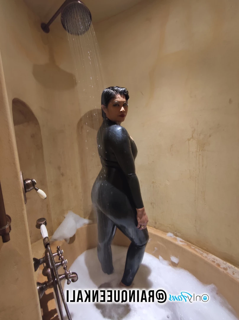 Queen Kali Rain [ rainqueenkali ] Onlyfans leaked photo 6712544 on Hotleaks.tv