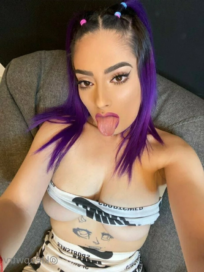 18 y.o Kleopwtrx | VIDEOCALLSXXX [ kleopwtrx ] Onlyfans leaked photo 6402466 on Hotleaks.tv
