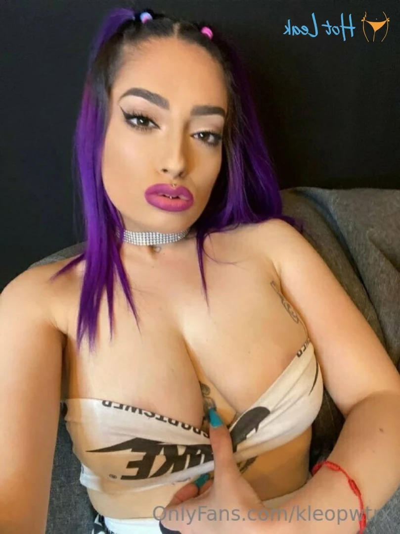 18 y.o Kleopwtrx | VIDEOCALLSXXX [ kleopwtrx ] Onlyfans leaked photo 11402312 on Hotleaks.tv