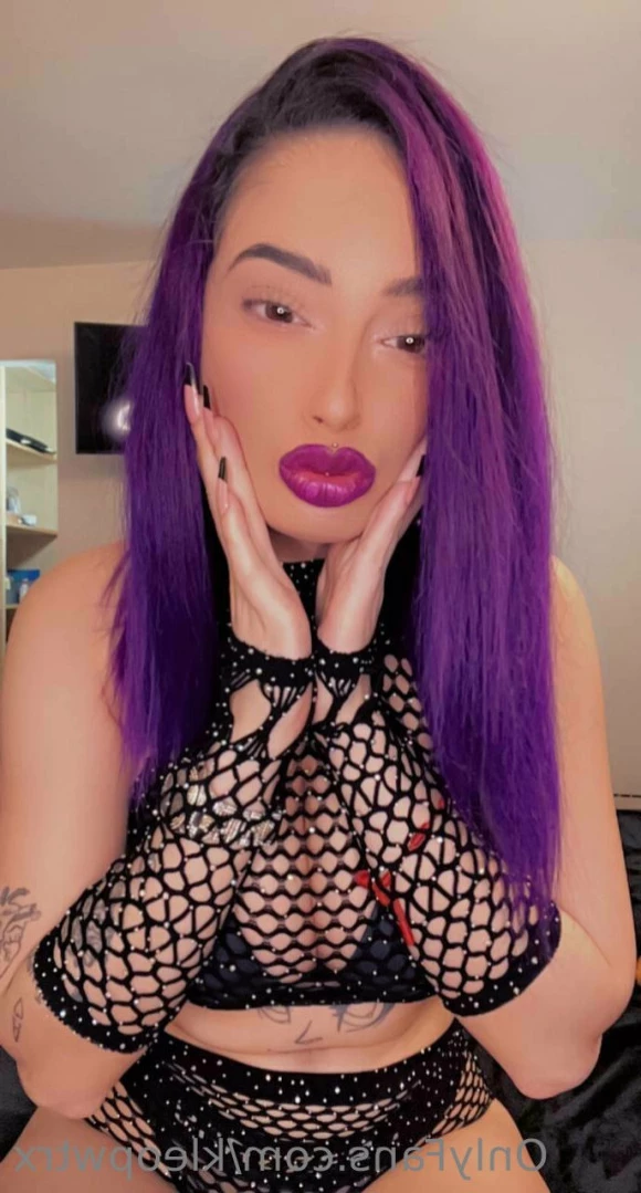 18 y.o Kleopwtrx | VIDEOCALLSXXX [ kleopwtrx ] Onlyfans leaked photo 11489841 on Hotleaks.tv