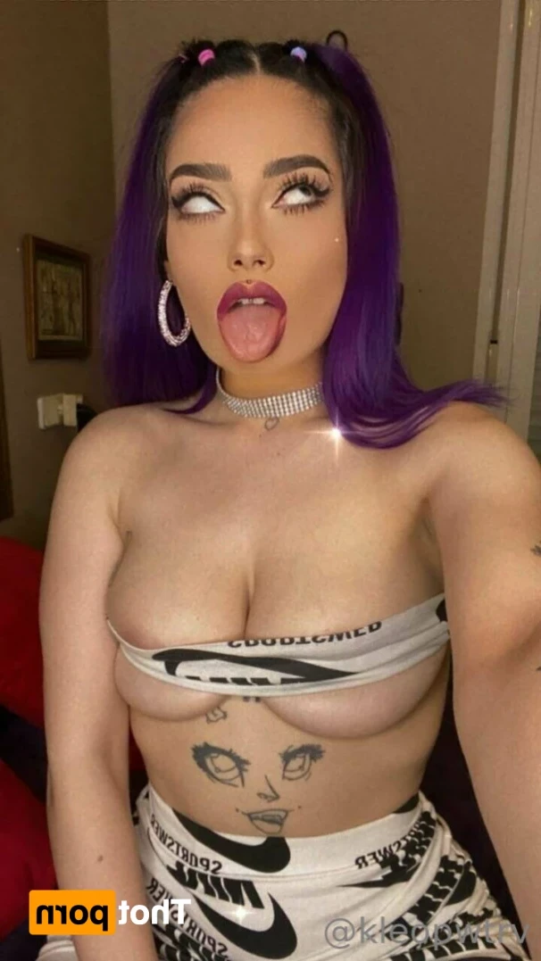 18 y.o Kleopwtrx | VIDEOCALLSXXX [ kleopwtrx ] Onlyfans leaked photo 11496352 on Hotleaks.tv
