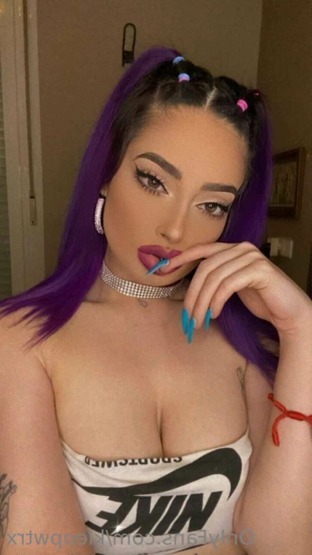 18 y.o Kleopwtrx | VIDEOCALLSXXX [ kleopwtrx ] Onlyfans leaked photo 14380358 on Hotleaks.tv
