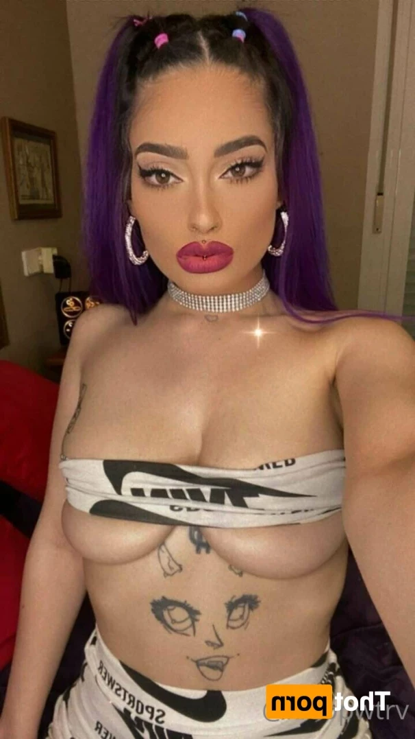 18 y.o Kleopwtrx | VIDEOCALLSXXX [ kleopwtrx ] Onlyfans leaked photo 14498258 on Hotleaks.tv