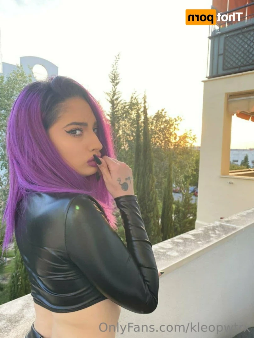 18 y.o Kleopwtrx | VIDEOCALLSXXX [ kleopwtrx ] Onlyfans leaked photo 14859698 on Hotleaks.tv