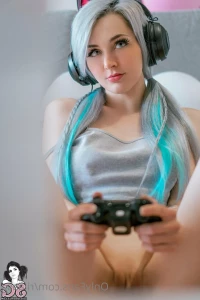 7275883