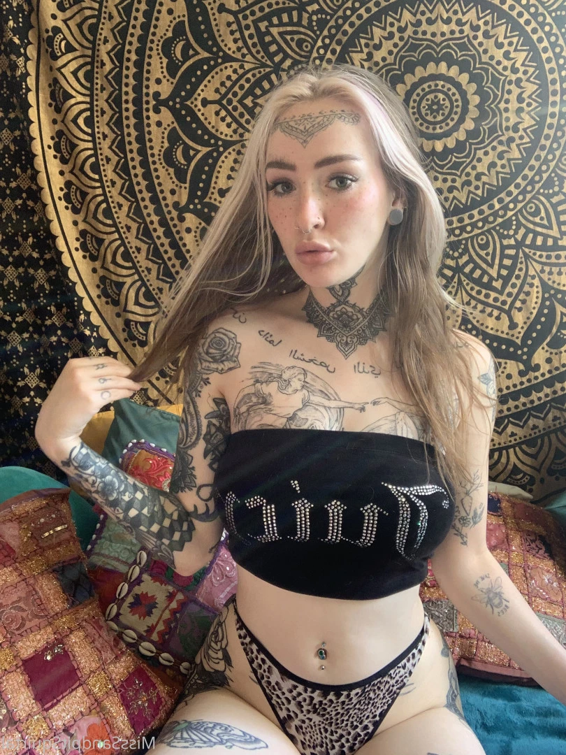🖤 BIG TIDDIE GOTH GF 🖤 [ sandpitsquirtal ] Onlyfans leaked photo 7106944 on Hotleaks.tv