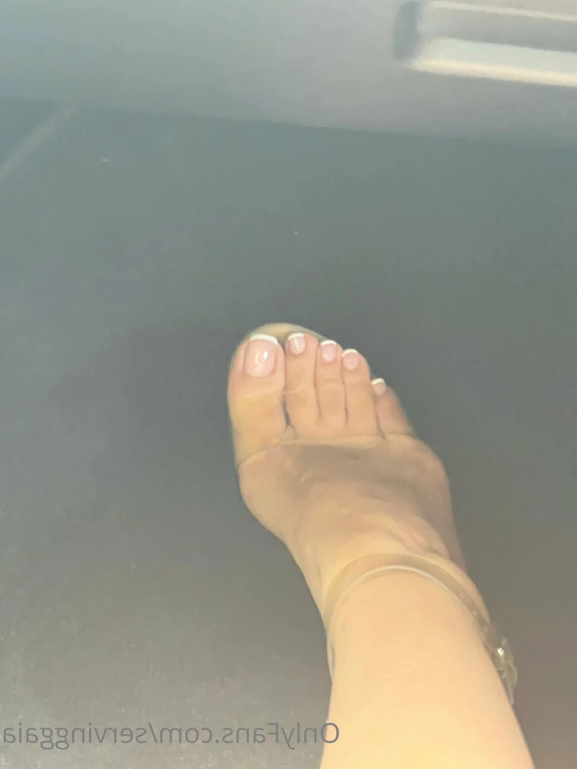 Serving Gaia [ servinggaia ] Onlyfans leaked photo 7073972 on Hotleaks.tv