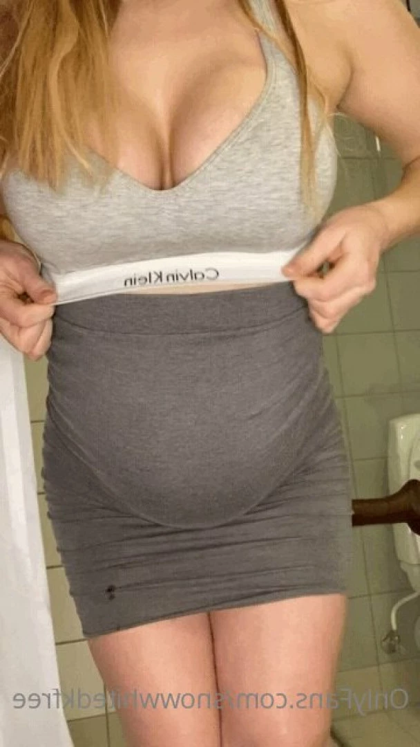Snow White (Free page) [ snowwhitedkfree ] Onlyfans leaked photo 7029226 on Hotleaks.tv