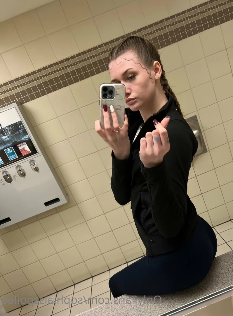 Miss Sophia Nyx 💰 [ sophiaisspoiled ] Onlyfans leaked photo 7089882 on Hotleaks.tv