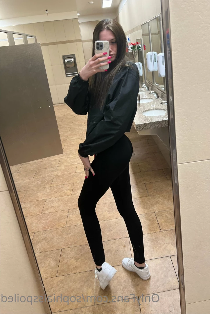 Miss Sophia Nyx 💰 [ sophiaisspoiled ] Onlyfans leaked photo 7097646 on Hotleaks.tv