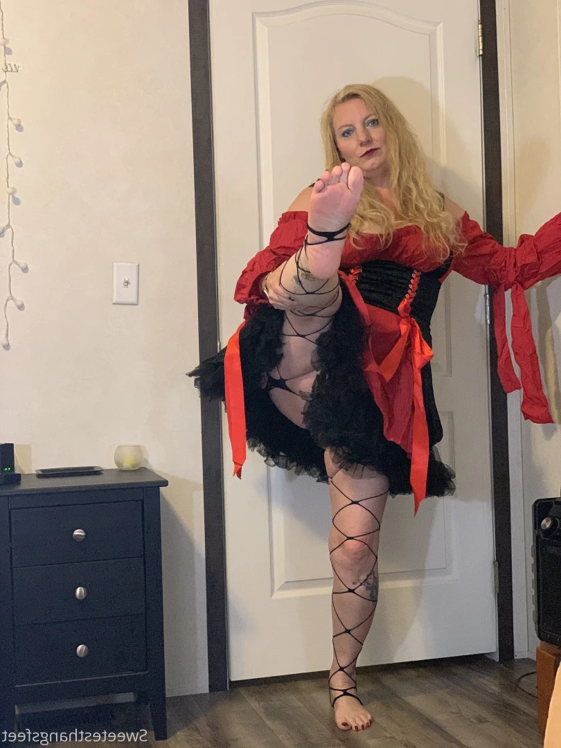 Goddess Rhonda [ sweetesthangsfeet ] Onlyfans leaked photo 7022931 on Hotleaks.tv