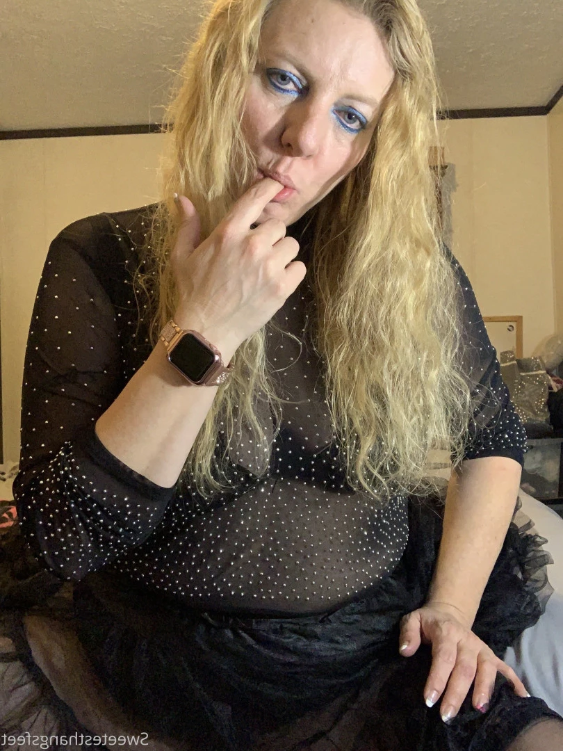 Goddess Rhonda [ sweetesthangsfeet ] Onlyfans leaked photo 7023277 on Hotleaks.tv
