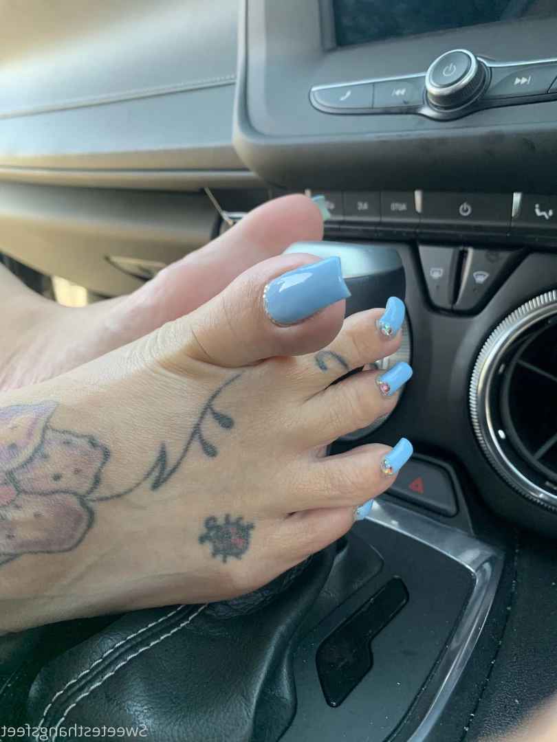 Goddess Rhonda [ sweetesthangsfeet ] Onlyfans leaked photo 7024024 on Hotleaks.tv