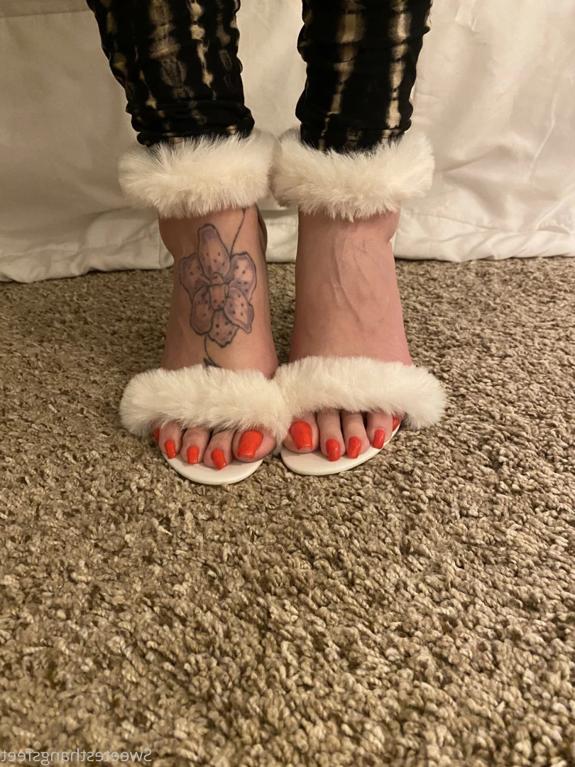 Goddess Rhonda [ sweetesthangsfeet ] Onlyfans leaked photo 7024876 on Hotleaks.tv