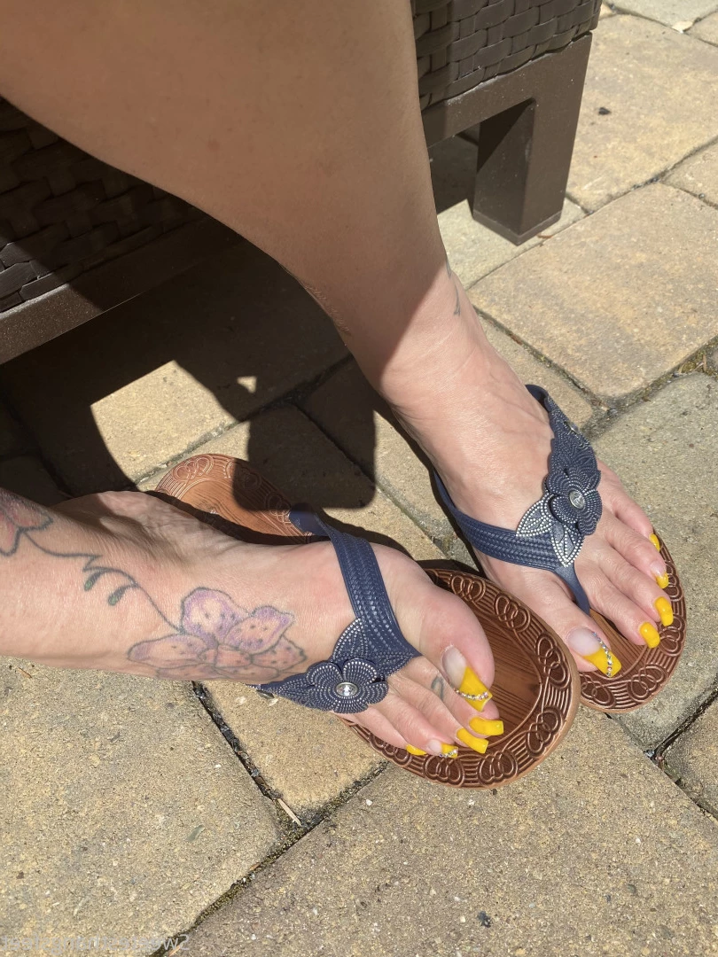 Goddess Rhonda [ sweetesthangsfeet ] Onlyfans leaked photo 7026688 on Hotleaks.tv