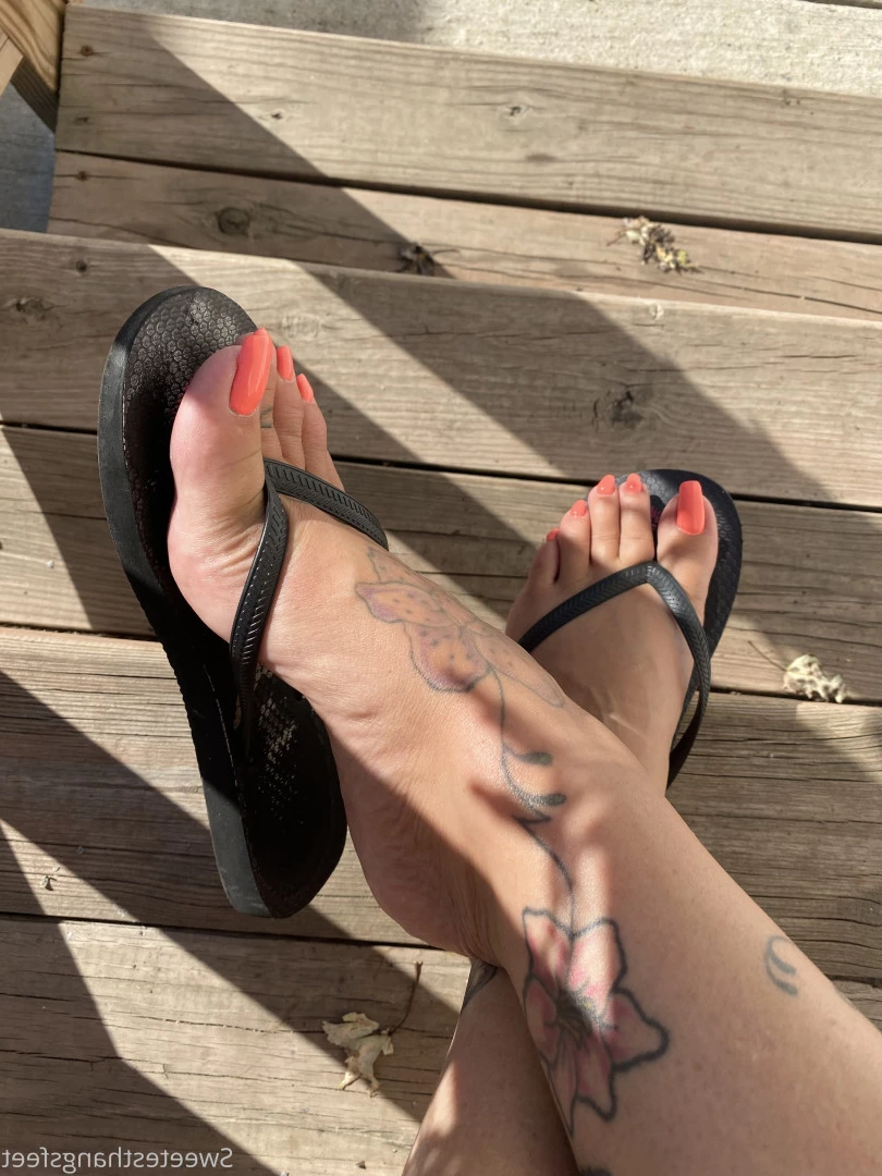 Goddess Rhonda [ sweetesthangsfeet ] Onlyfans leaked photo 7026805 on Hotleaks.tv