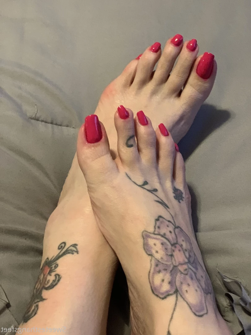 Goddess Rhonda [ sweetesthangsfeet ] Onlyfans leaked photo 7031297 on Hotleaks.tv