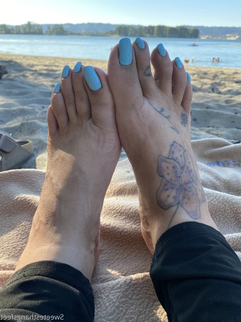 Goddess Rhonda [ sweetesthangsfeet ] Onlyfans leaked photo 7032147 on Hotleaks.tv