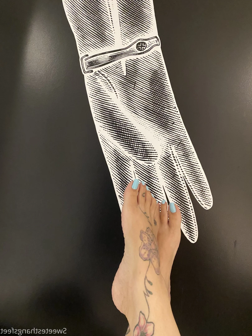 Goddess Rhonda [ sweetesthangsfeet ] Onlyfans leaked photo 7035611 on Hotleaks.tv
