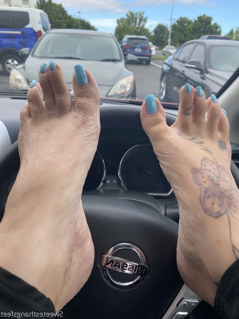 Goddess Rhonda [ sweetesthangsfeet ] Onlyfans leaked photo 7037621 on Hotleaks.tv