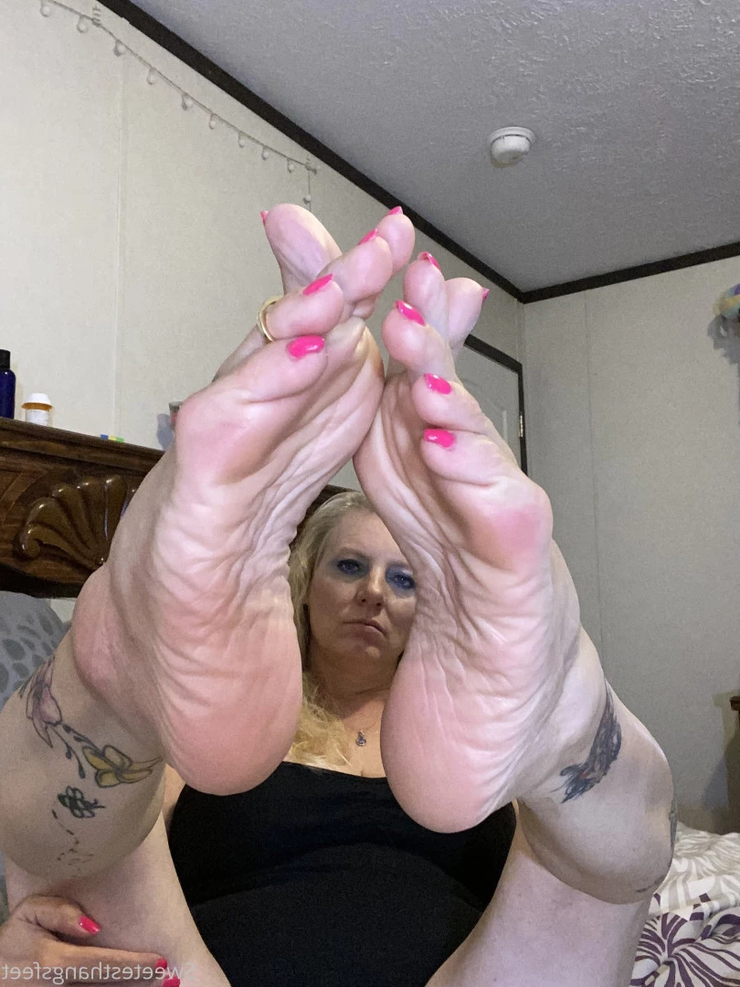 Goddess Rhonda [ sweetesthangsfeet ] Onlyfans leaked photo 7037824 on Hotleaks.tv