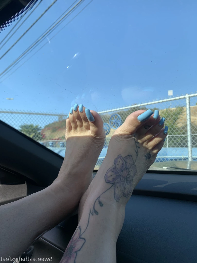 Goddess Rhonda [ sweetesthangsfeet ] Onlyfans leaked photo 7039410 on Hotleaks.tv