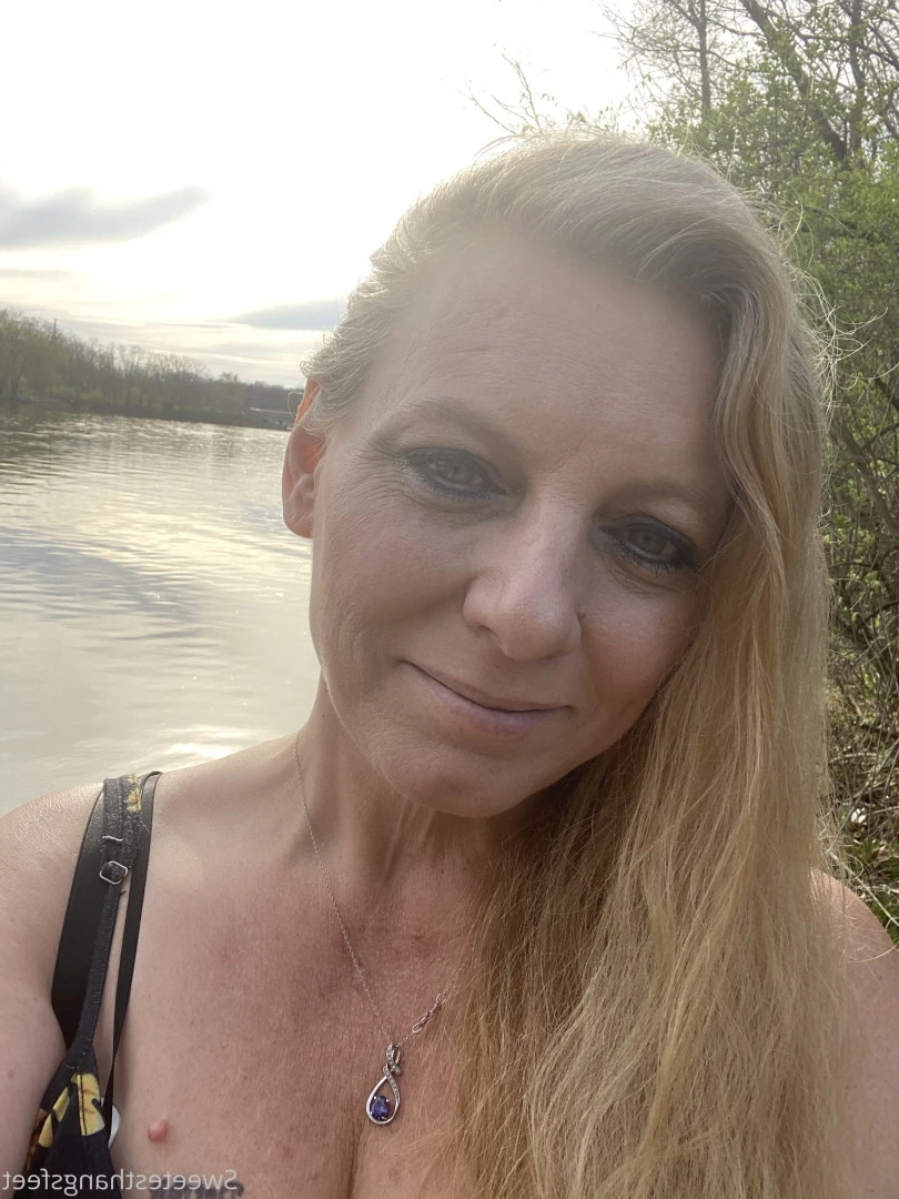 Goddess Rhonda [ sweetesthangsfeet ] Onlyfans leaked photo 7043384 on Hotleaks.tv