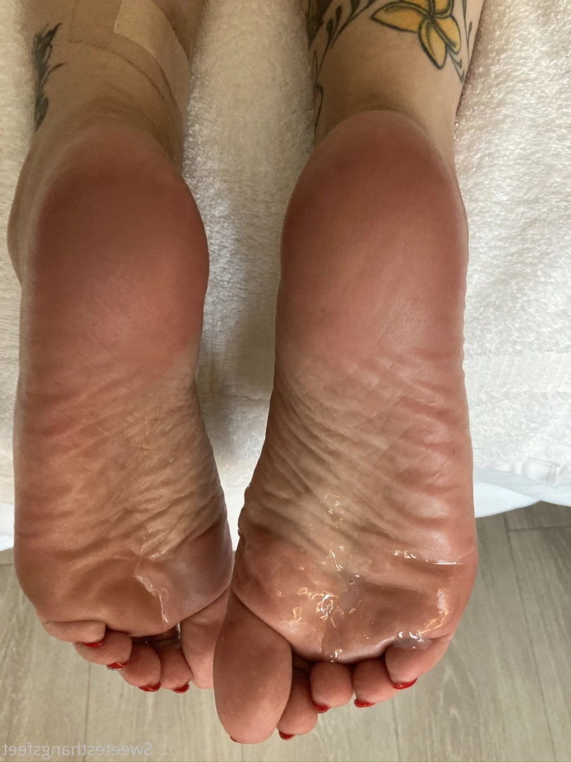 Goddess Rhonda [ sweetesthangsfeet ] Onlyfans leaked photo 7044378 on Hotleaks.tv