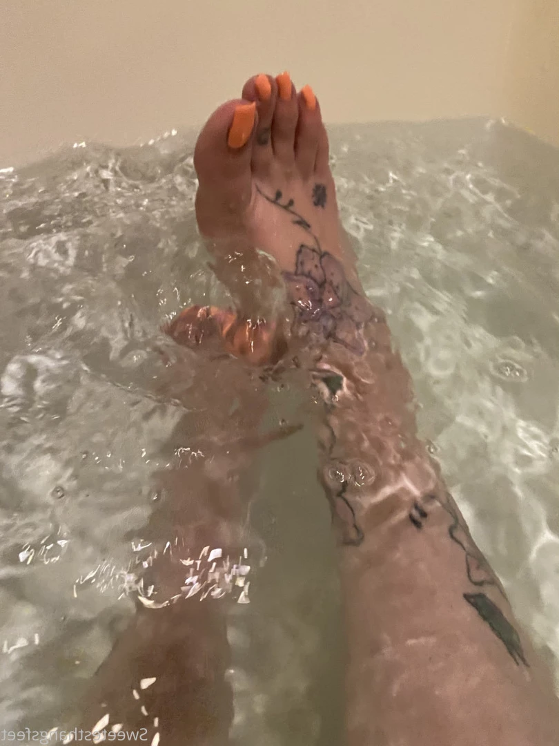 Goddess Rhonda [ sweetesthangsfeet ] Onlyfans leaked photo 7044911 on Hotleaks.tv