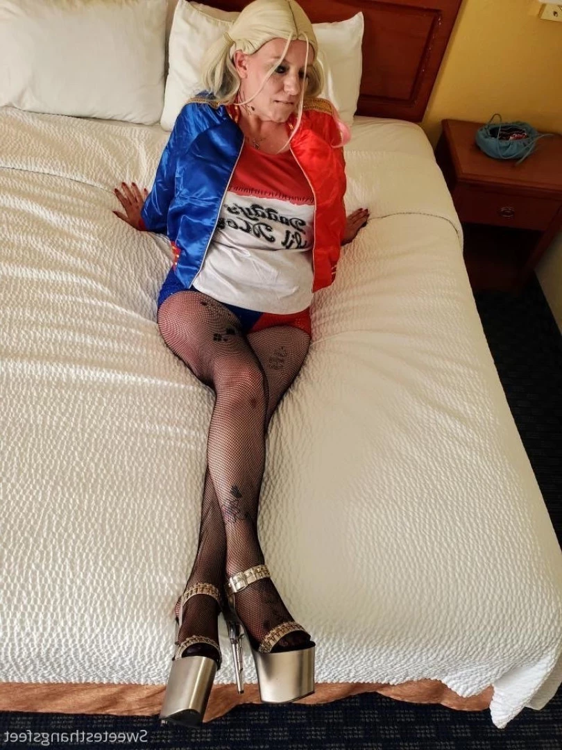 Goddess Rhonda [ sweetesthangsfeet ] Onlyfans leaked photo 7045902 on Hotleaks.tv