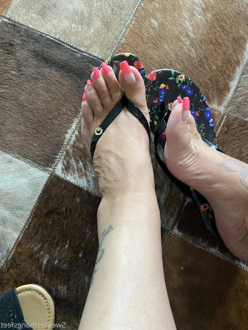 Goddess Rhonda [ sweetesthangsfeet ] Onlyfans leaked photo 7046765 on Hotleaks.tv