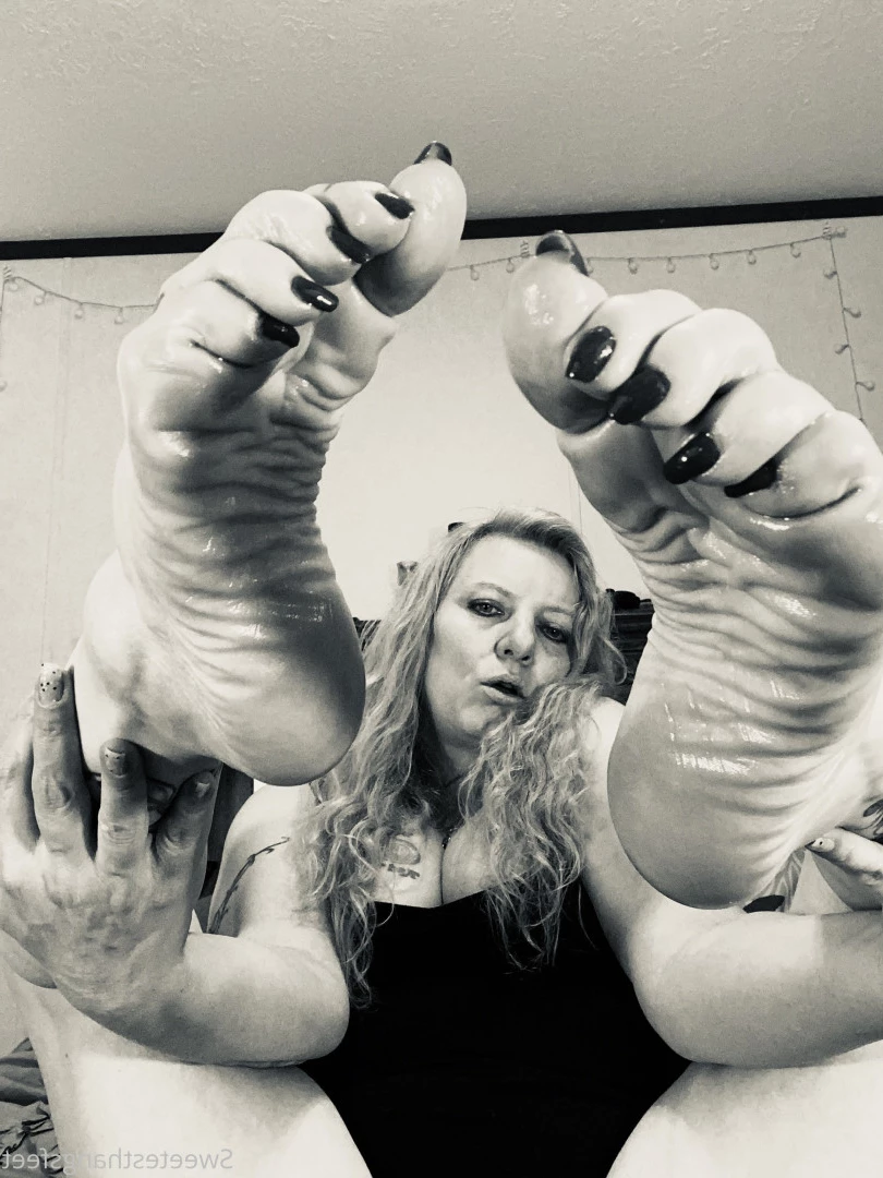 Goddess Rhonda [ sweetesthangsfeet ] Onlyfans leaked photo 7049036 on Hotleaks.tv