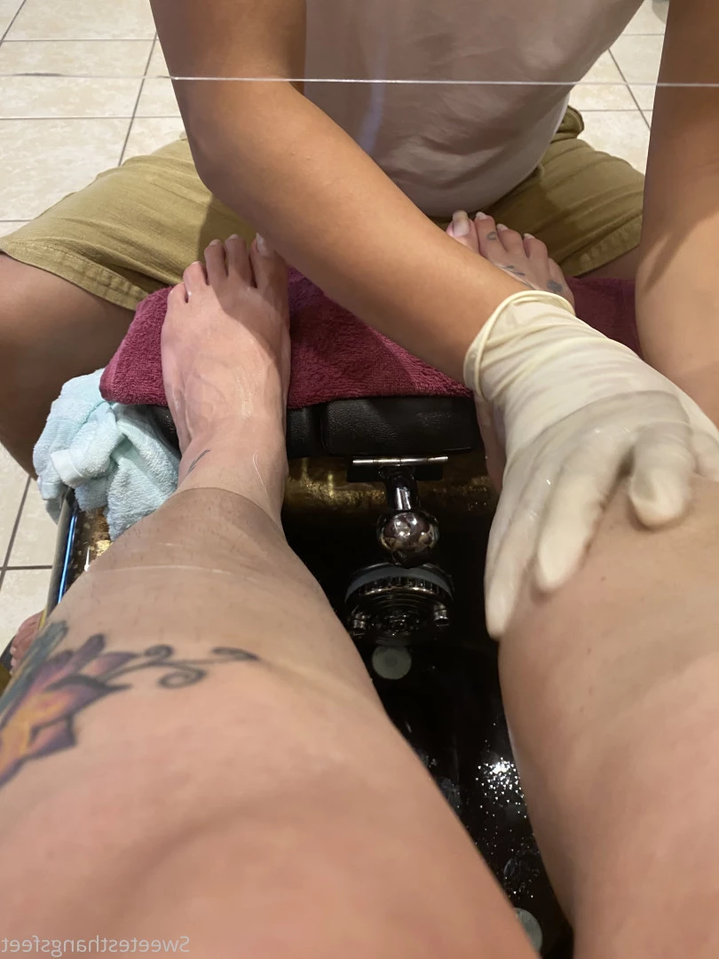 Goddess Rhonda [ sweetesthangsfeet ] Onlyfans leaked photo 7049475 on Hotleaks.tv