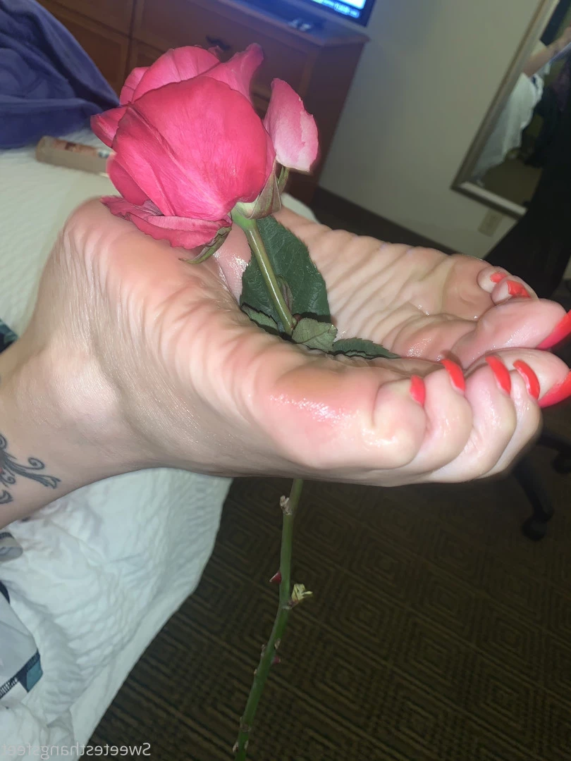 Goddess Rhonda [ sweetesthangsfeet ] Onlyfans leaked photo 7051454 on Hotleaks.tv