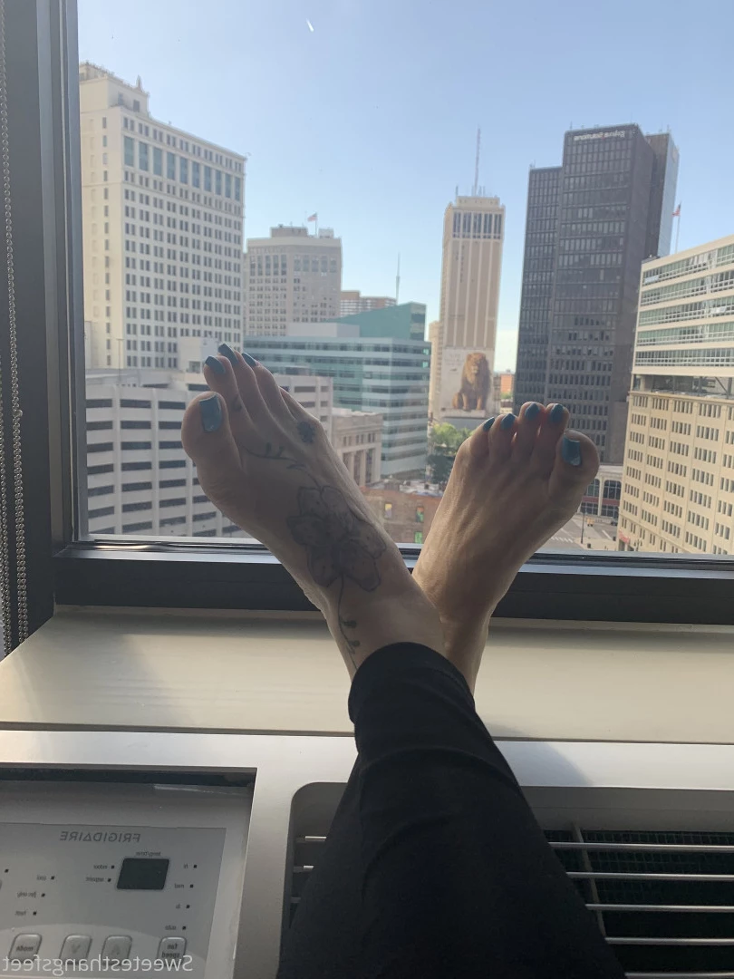 Goddess Rhonda [ sweetesthangsfeet ] Onlyfans leaked photo 7056104 on Hotleaks.tv