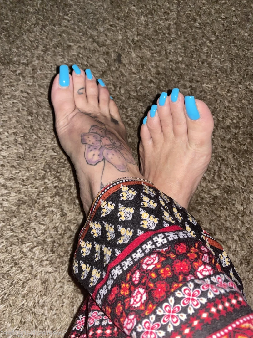 Goddess Rhonda [ sweetesthangsfeet ] Onlyfans leaked photo 7057394 on Hotleaks.tv