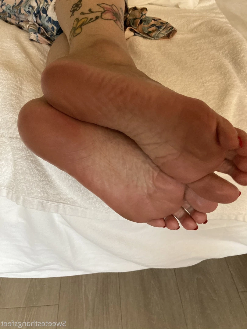 Goddess Rhonda [ sweetesthangsfeet ] Onlyfans leaked photo 7057972 on Hotleaks.tv