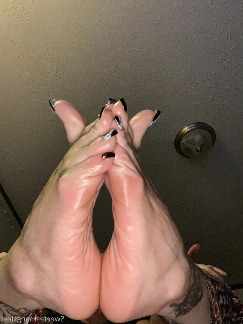 Goddess Rhonda [ sweetesthangsfeet ] Onlyfans leaked photo 7059872 on Hotleaks.tv