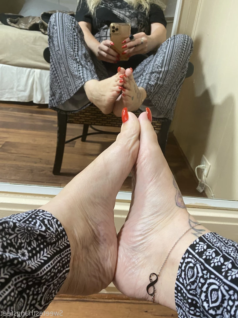 Goddess Rhonda [ sweetesthangsfeet ] Onlyfans leaked photo 7061621 on Hotleaks.tv
