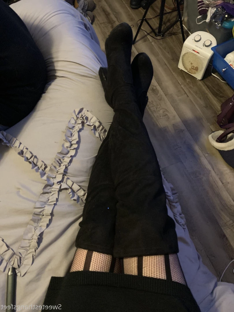 Goddess Rhonda [ sweetesthangsfeet ] Onlyfans leaked photo 7061793 on Hotleaks.tv