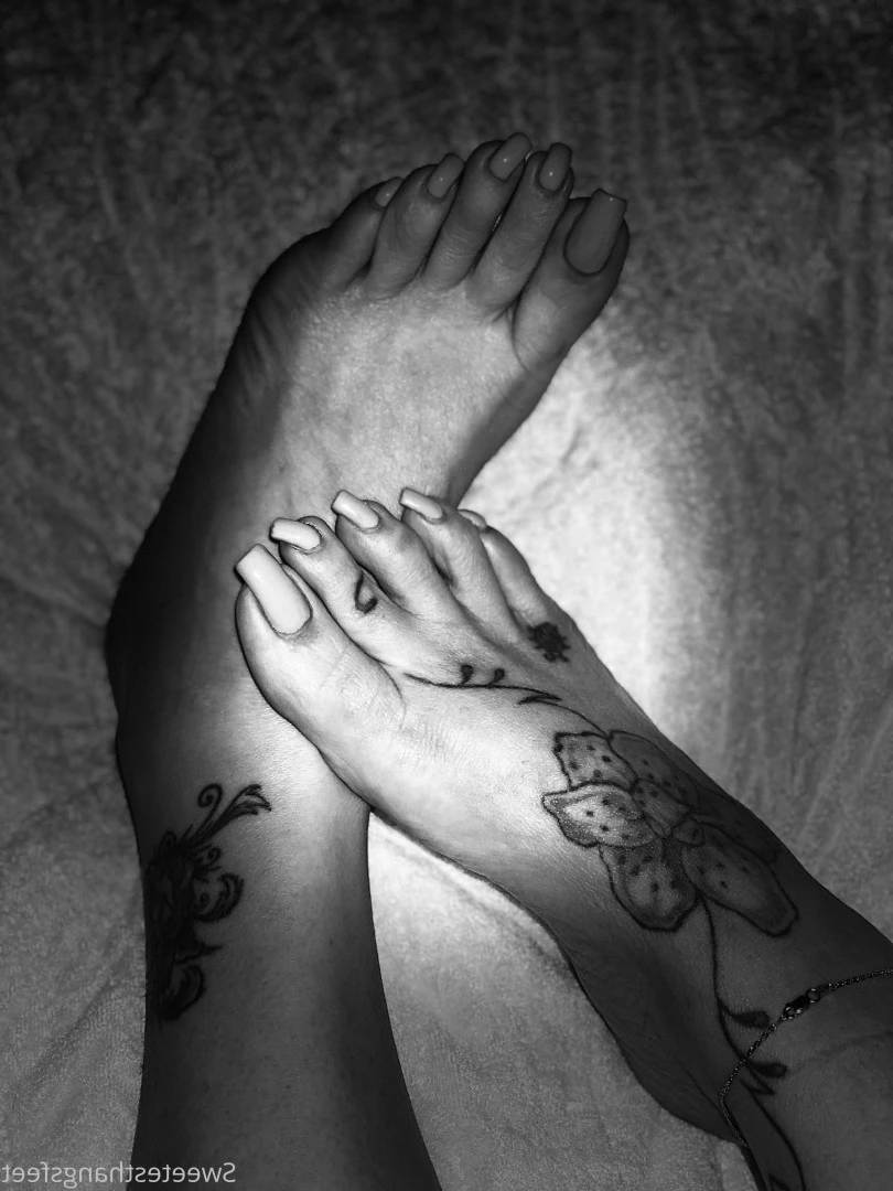 Goddess Rhonda [ sweetesthangsfeet ] Onlyfans leaked photo 7063384 on Hotleaks.tv