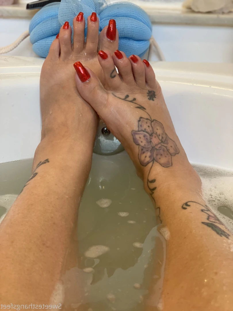 Goddess Rhonda [ sweetesthangsfeet ] Onlyfans leaked photo 7063820 on Hotleaks.tv