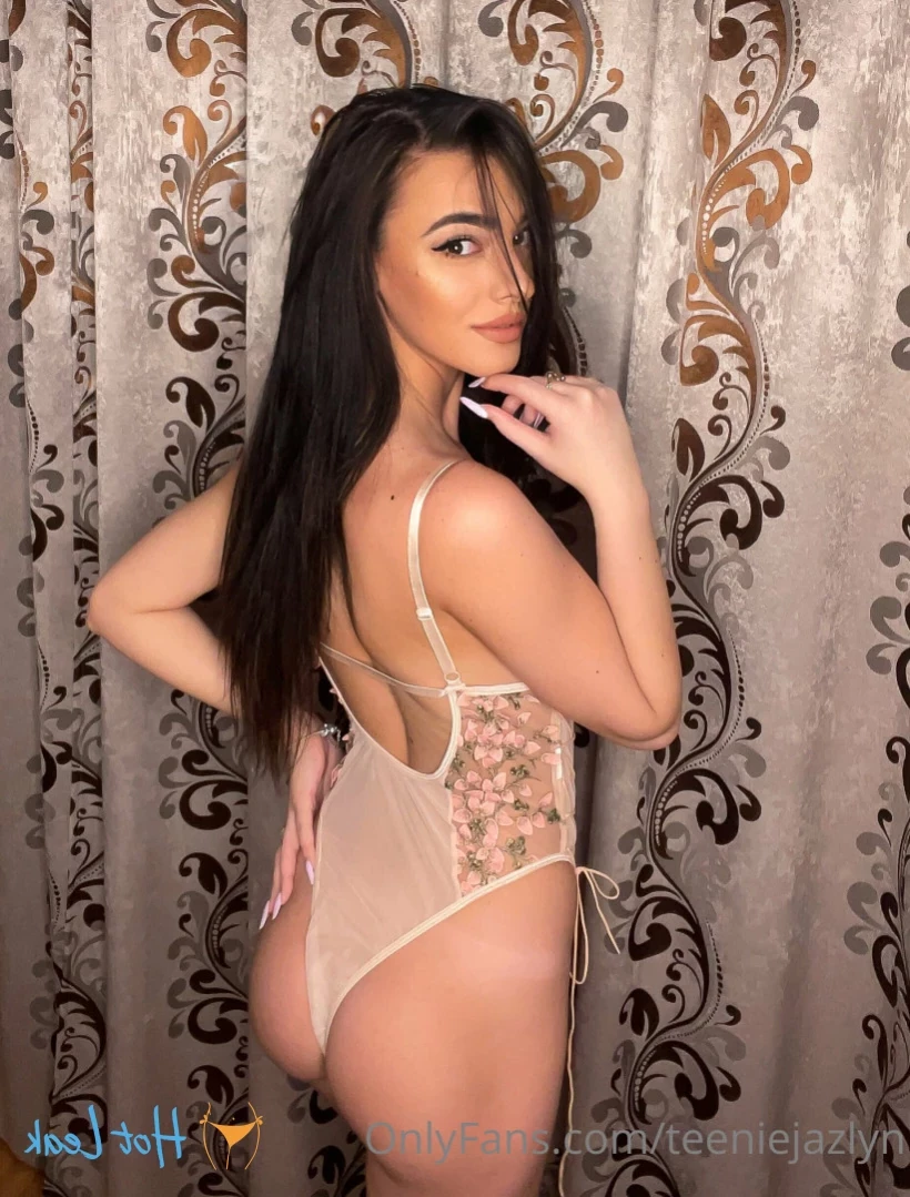 teeniejazlyn Onlyfans leaked photo 10962961 on Hotleaks.tv