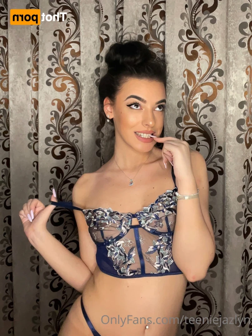 teeniejazlyn Onlyfans leaked photo 13496625 on Hotleaks.tv