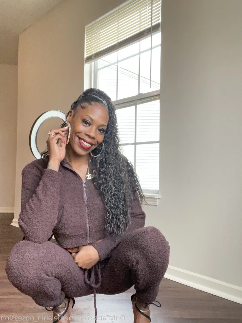 🖤Kelly 💖 [ themelanin_obsession ] Onlyfans leaked photo 6760564 on Hotleaks.tv