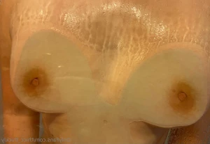 7106124