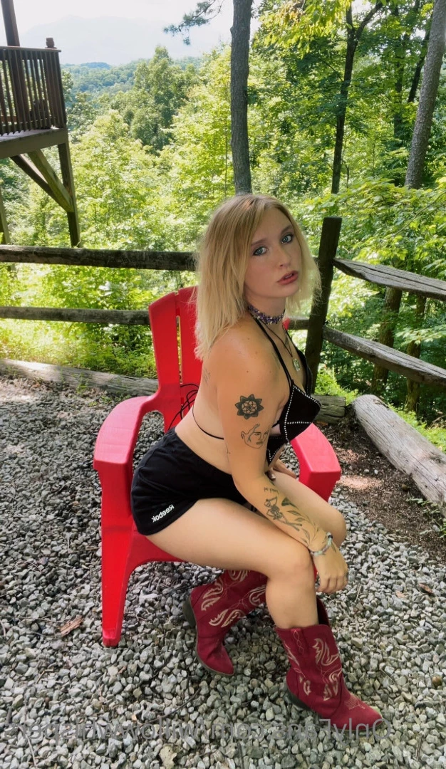 Willow [ willowwhispers ] Onlyfans leaked photo 6741445 on Hotleaks.tv