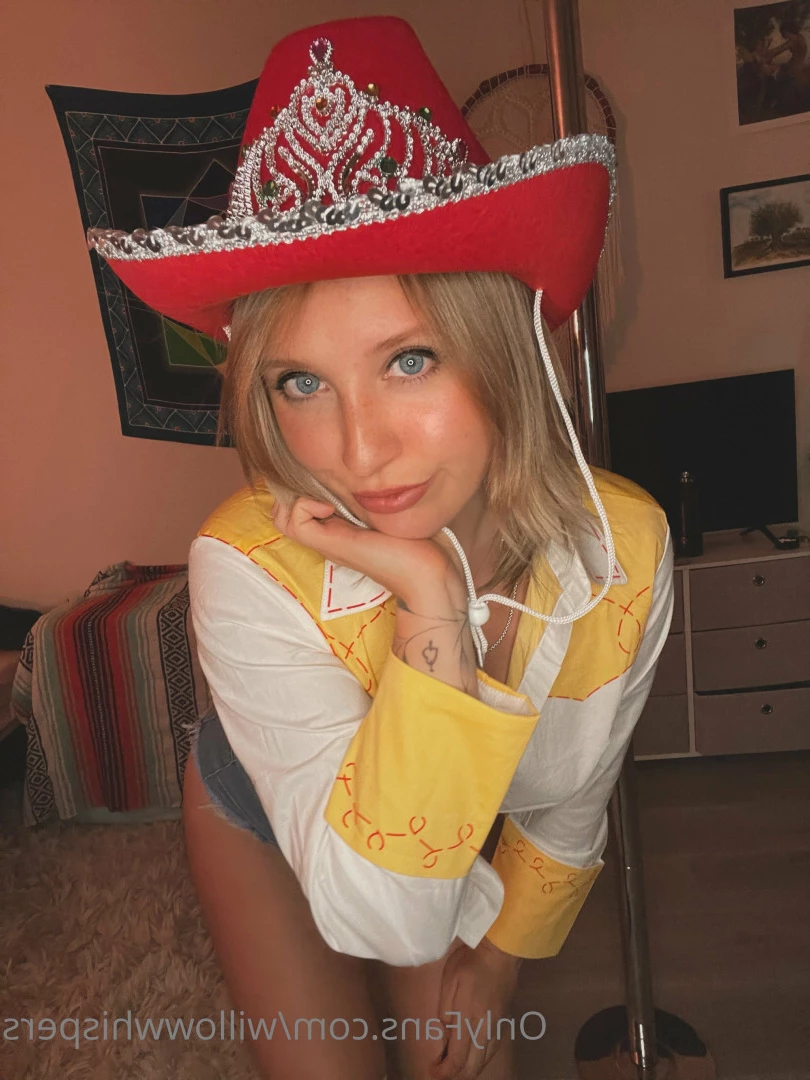 Willow [ willowwhispers ] Onlyfans leaked photo 6741457 on Hotleaks.tv